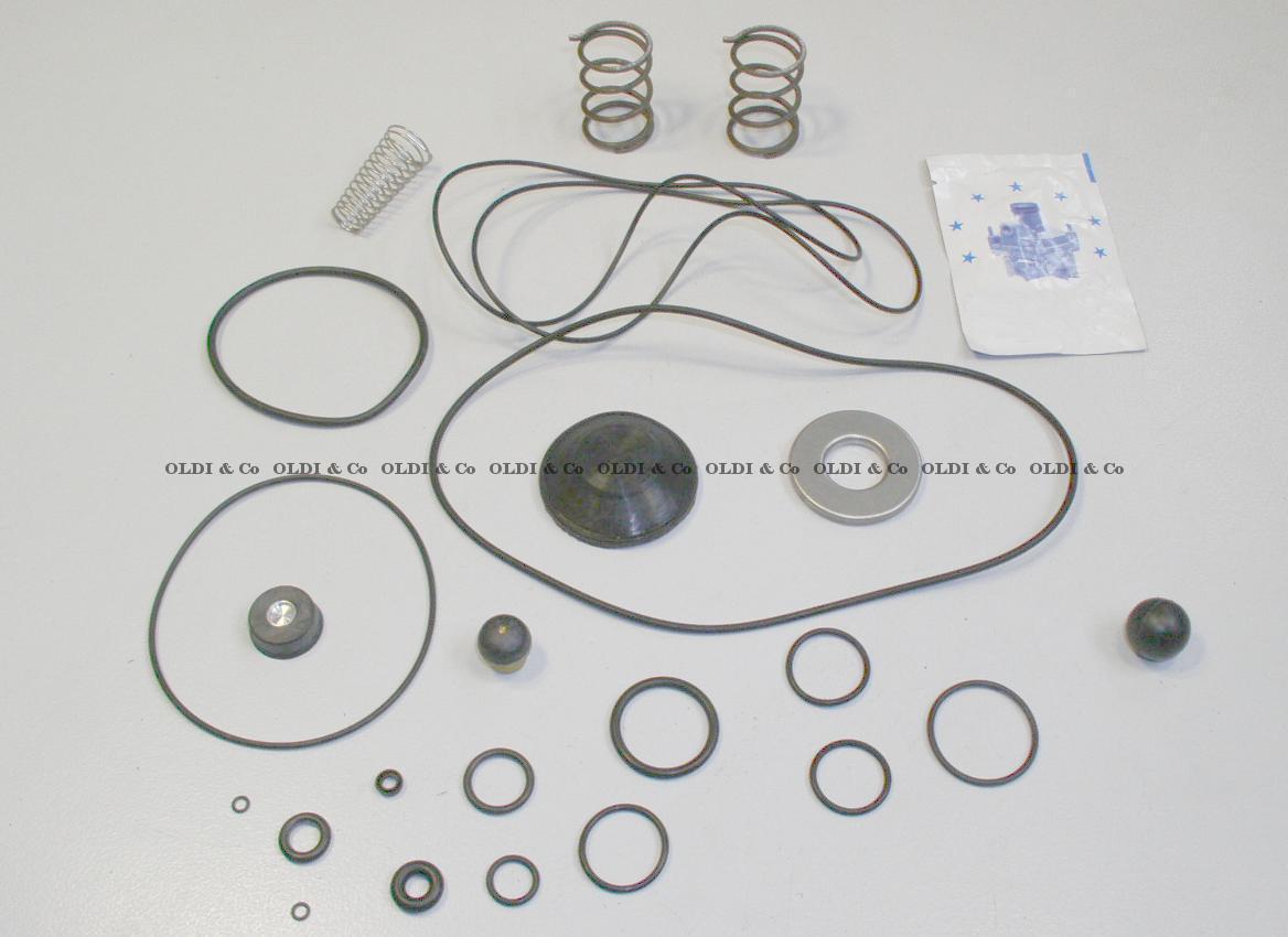 23.025.11216 Pneumatic system / valves → Air dryer repair kit