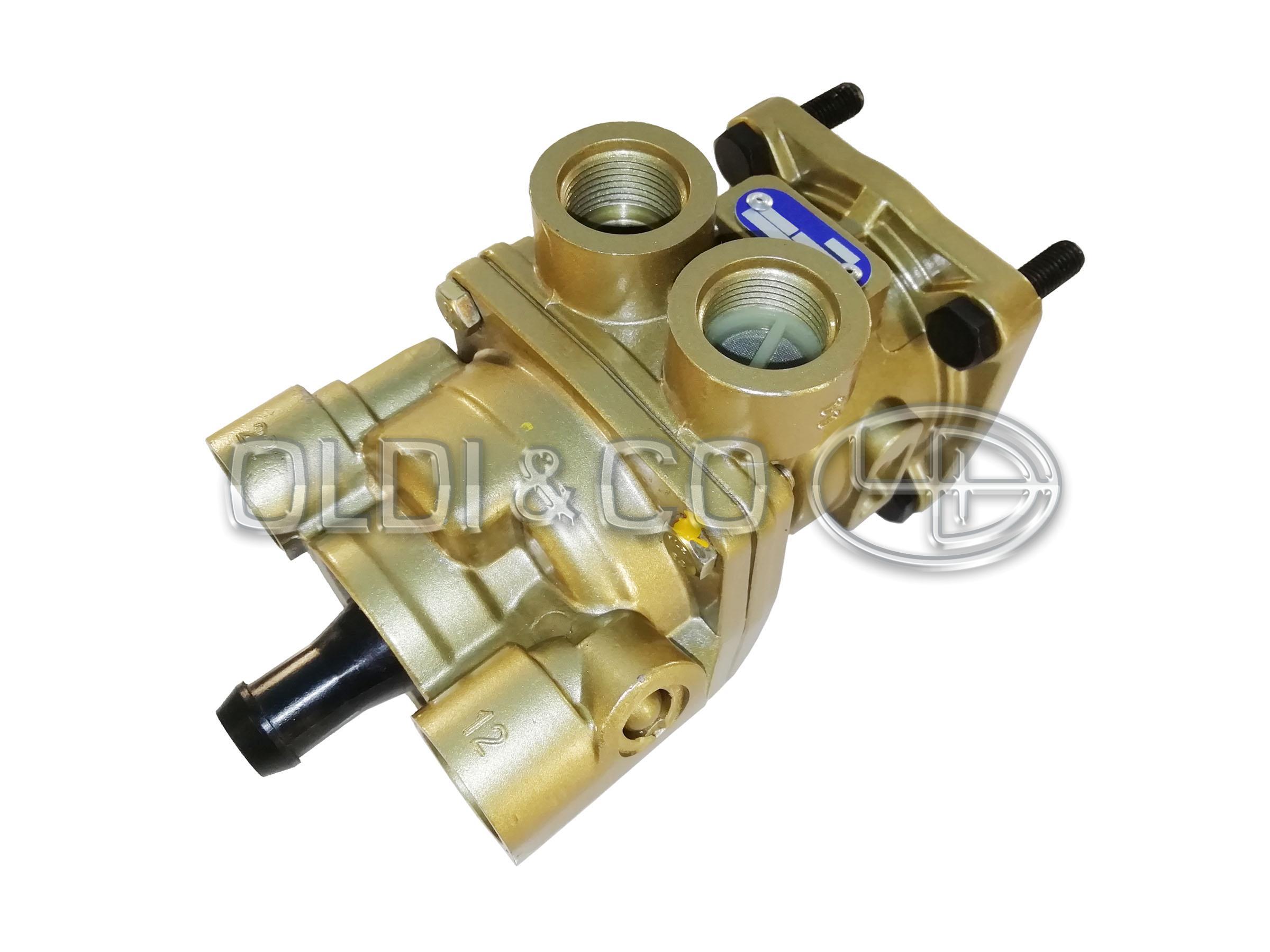 23.002.21789 Pneumatic system / valves → Main brake valve