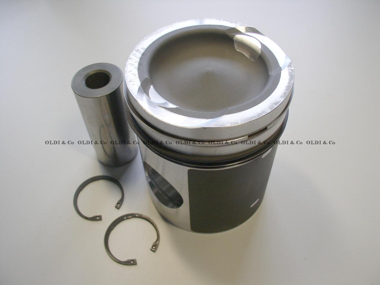 33.051.03725 Engine parts → Piston with rings