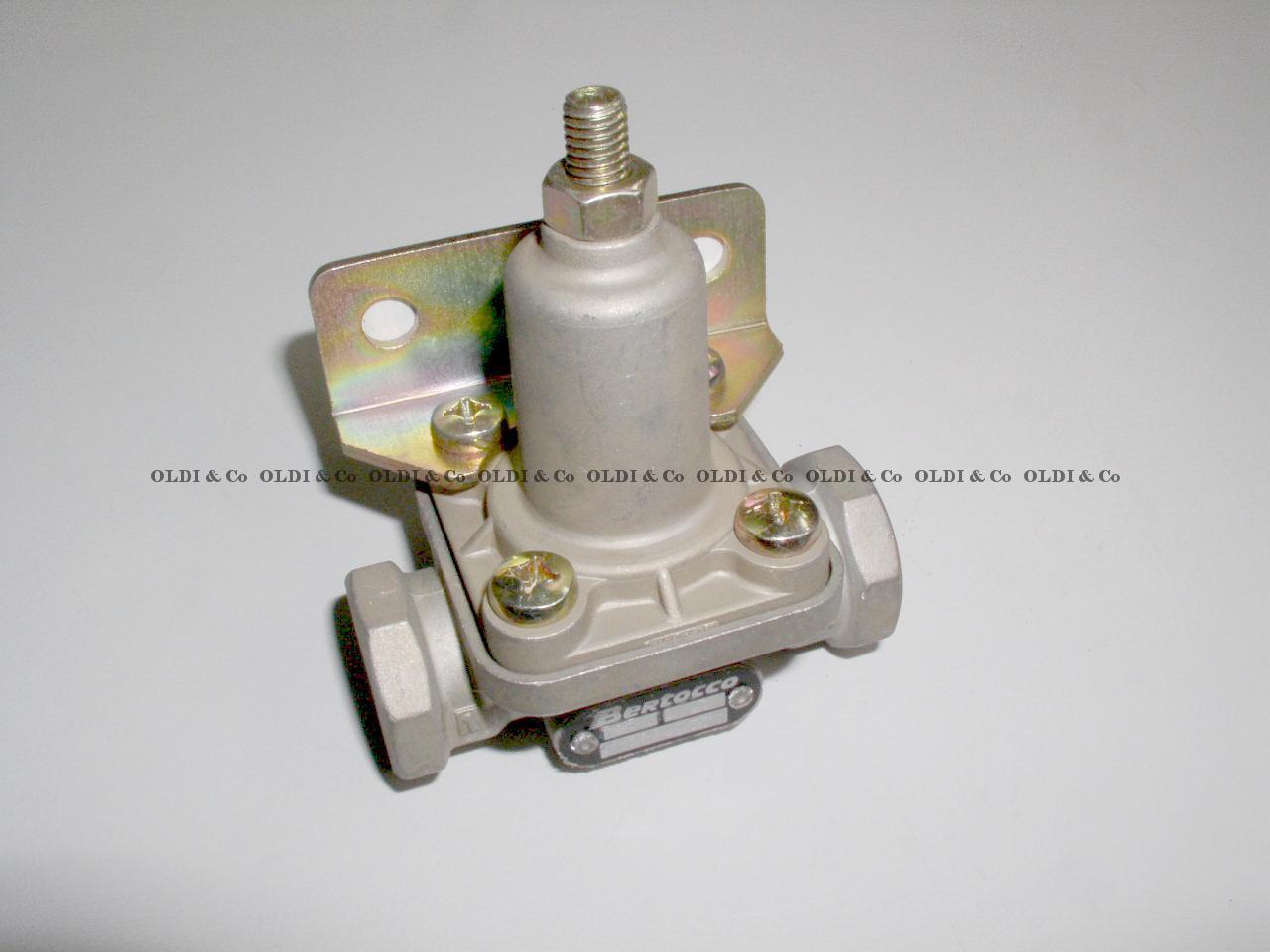 23.008.04145 Pneumatic system / valves → Pneumatic valve