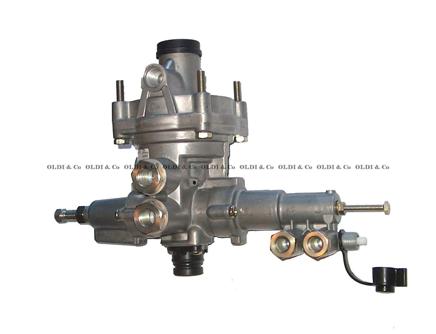 23.039.05461 Pneumatic system / valves → Load sensing valve