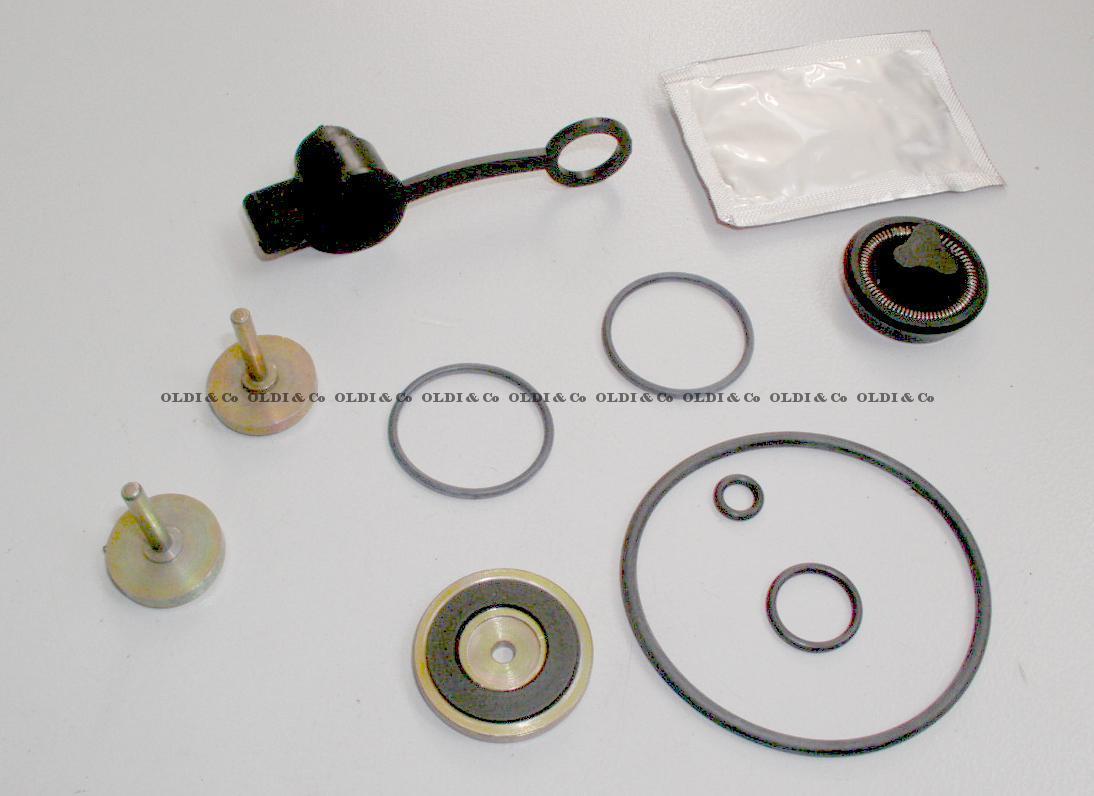 23.032.06918 Pneumatic system / valves → Unloader valve repair kit