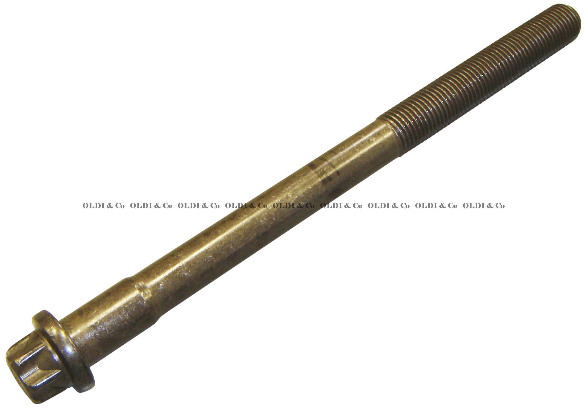 33.129.18376 / 
       
                          Cylinder head screw kit