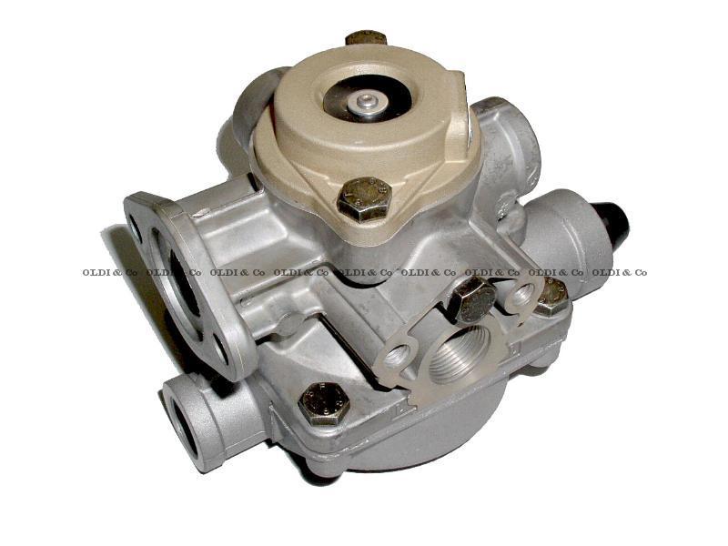 23.011.14678 / 
       
                          Кран пневматический